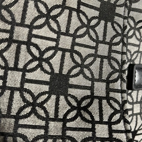 Handle or over the shoulder pocket book. - Picture 2 of 12